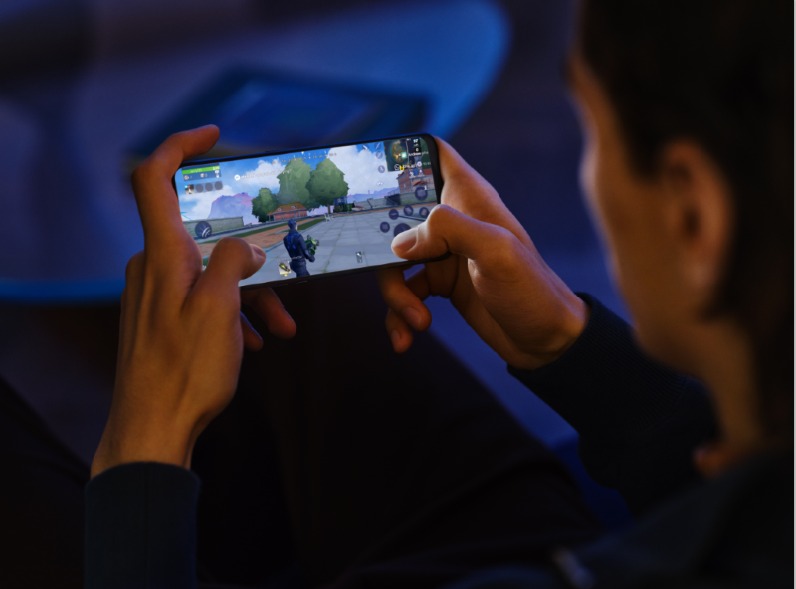 أوبو تطلق هاتف رينو5 Z 5G المخصص لجيل الشباب