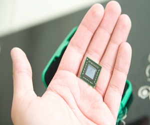 معالج AMD Brazos 2.0 E2 2000 سيأتي في الربع الرابع من العام الحالي
