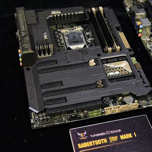 ASUS تستعد لإطلاق لوحتين جديدتين من سلسلة لوحات TUF المميزة القادمة بشريحة Intel Z97