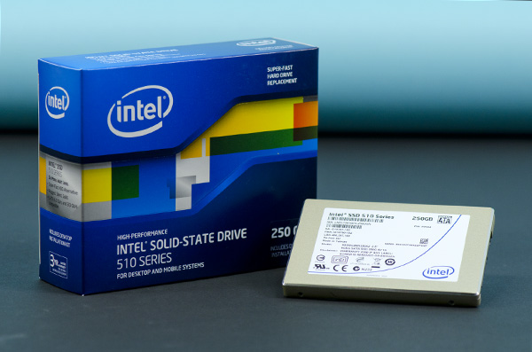 AnandTech : أولى مراجعات أقراص 510 SSD من انتل