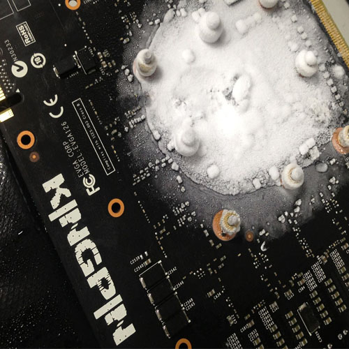 بطاقة EVGA GTX 780 Ti KingPin Edition تكسر الرقم العالمي لبرنامج 3DMark