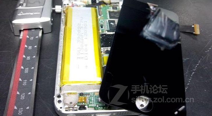 تسريب أول صور حية لهاتف iPhone 5S في الصين