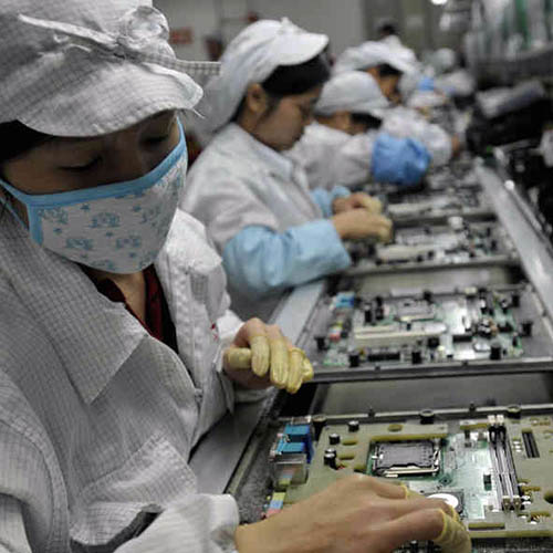 أضخم متعهد تصنيع في العالم للالكترونيات الاستهلاكية Foxconn تخطط لإنشاء مواقع تصنيع جديدة في الولايات المتحدة