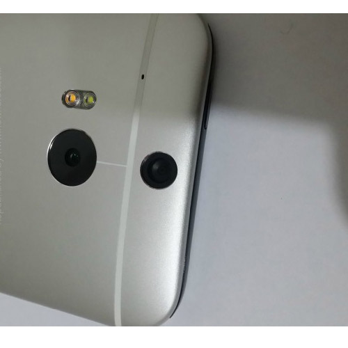 مواصفات الهاتف الذكي الجديد HTC One تتسرب