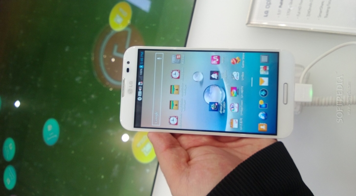 LG ستعمل على ترقية هاتف Optimus G Pro من أجل دعم تقنيات Smart Video و Dual Camera