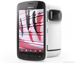 MWC: نوكيا تكشف عن هاتف السيمبيان الجديد 808 Pureview بكاميرا 41 ميجا بيكسل