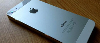 ظهور هواتف iPhone 5 مفتوحة الشبكة على موقع أبل الرسمي