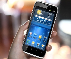 MWC: شركات ZTE تكشف عن هواتف Era بمعالج رباعي النواه وأندرويد آيس كريم