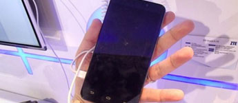 ZTE P897A10 هو أول هاتف ذكي رُباعي الأنوية بمُعالج Qualcomm 800 MSM8974