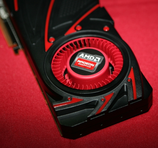 AMD ستعرض بطاقة R9-290X غداً