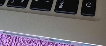 تسريب صور جديدة لجهاز MacBook Pro بشاشة Retina بحجم 13 إنش