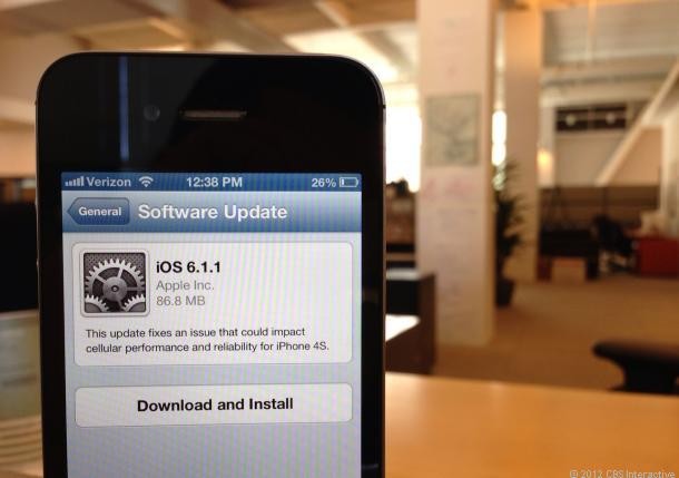 تحديث جديد لنظام IOS لمعالجة بعض مشاكل الإتصال