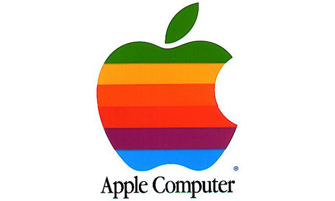 أول حاسوب Apple يباع بسعر 374,500$ في مزاد بنيويورك