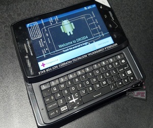 ظهور أول صور لهواتف موتورولا المنتظرة Droid 4