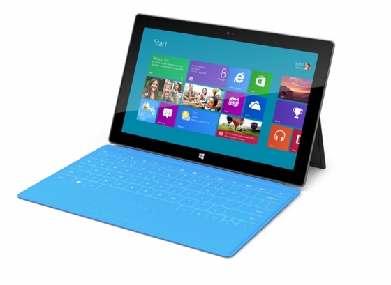 جهاز Microsoft اللوحي الجديد يتوقف عن الاستجابة بشكل مفاجىء أثناء الإعلان عنه