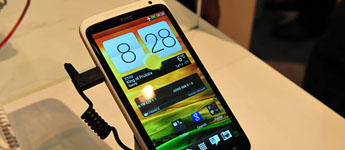 أندرويد 4.1 Jelly Bean يصدر بشكل غير رسمي للهاتف HTC One X