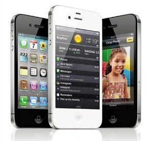اتصالات تفتح باب الحجز لهواتف iphone 4s في الإمارات