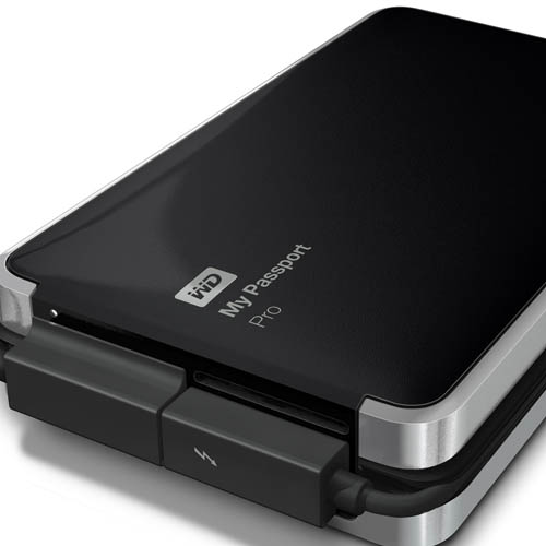 Western Digital تقدم أول محركات أقراص مزدوجة محمولة بتقنية THUNDERBOLT